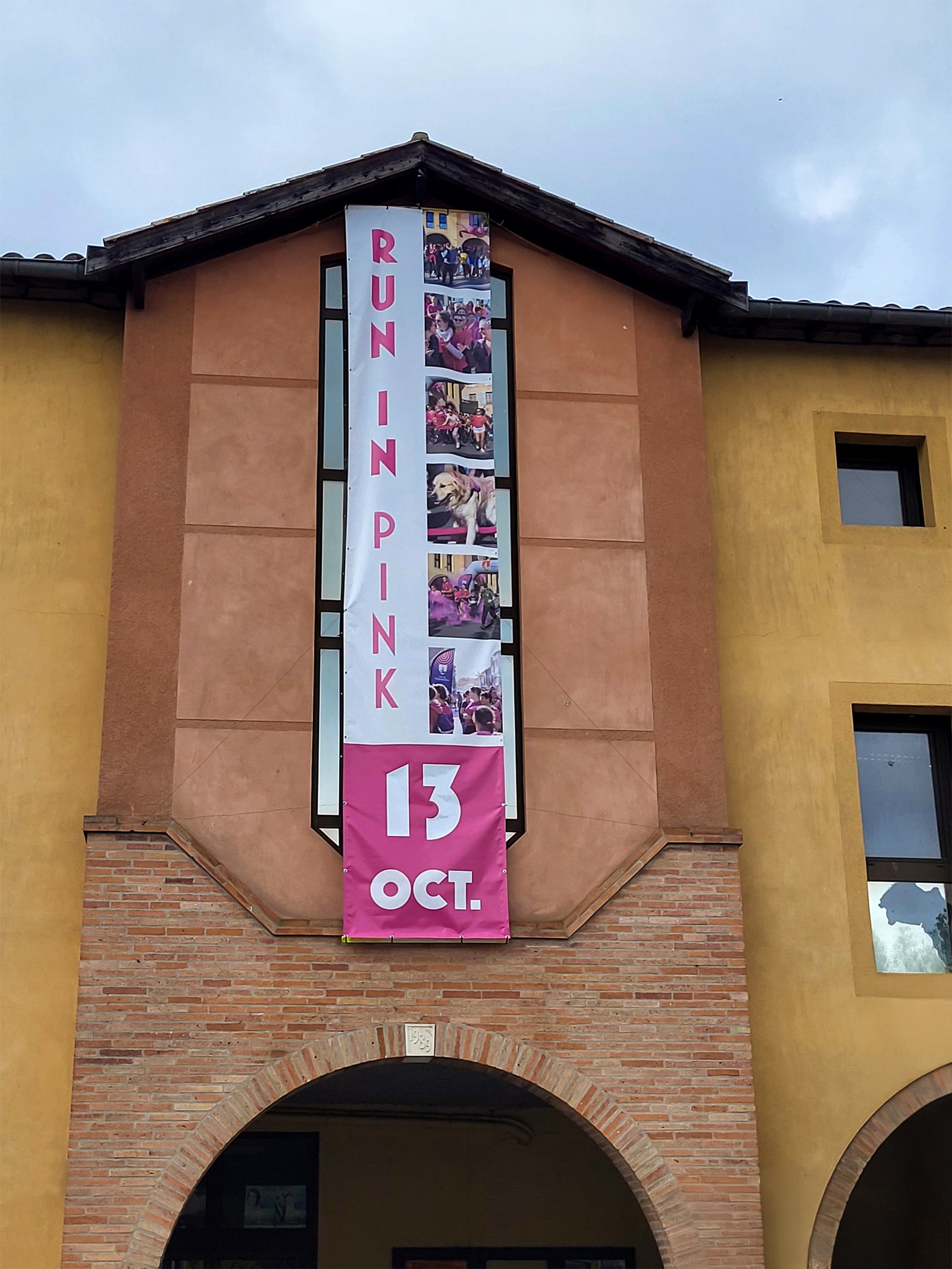 Banderole-run-in-pink