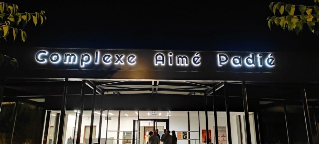 Devanture-cap-de-nuit