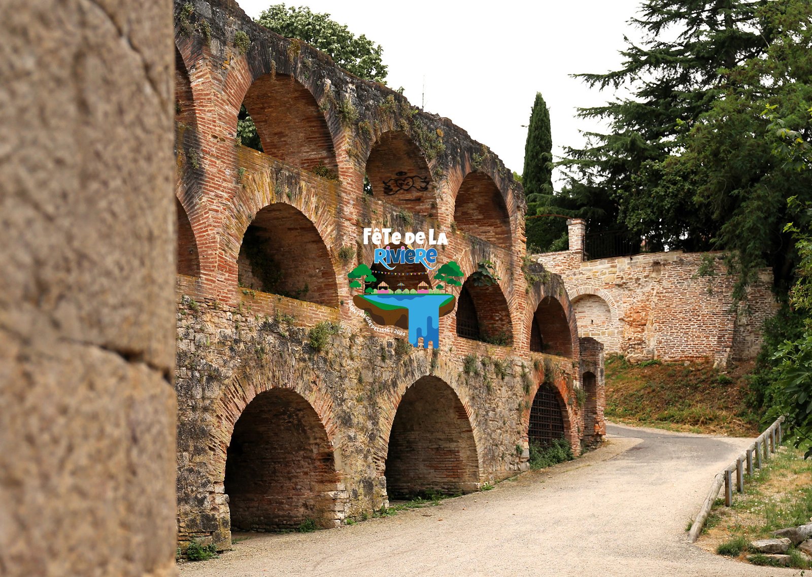 photo-remparts-et-logo